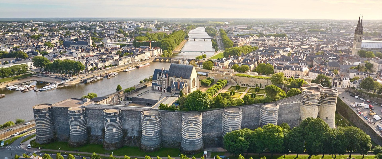 5. Angers — 8/10