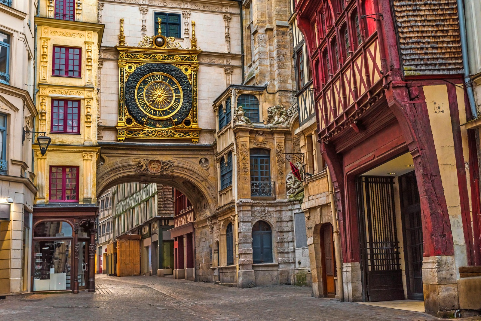 8. Rouen — 8/10